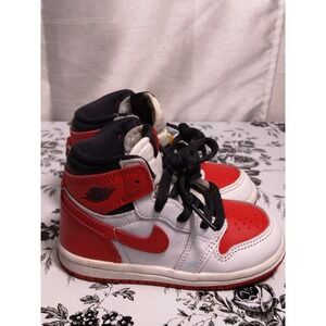 Nike Air Jordan 1 Retro Mid Toddlers Size  7C
